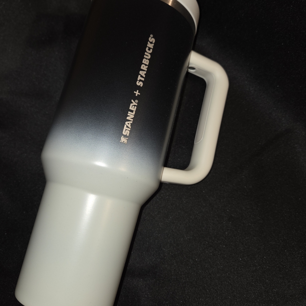 Stanley Black and White Cold Cup